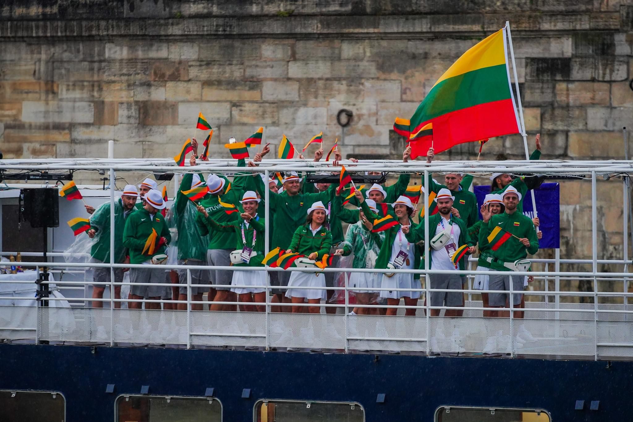 Lietuvos olimpinė rinktinė atidarymo ceremonijoje / Kipro Štreimikio/ LTOK nuotr.