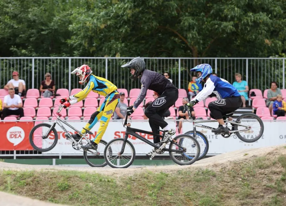 BMX dviratininkų lenktynės (Tomo Gaubio nuotr.).