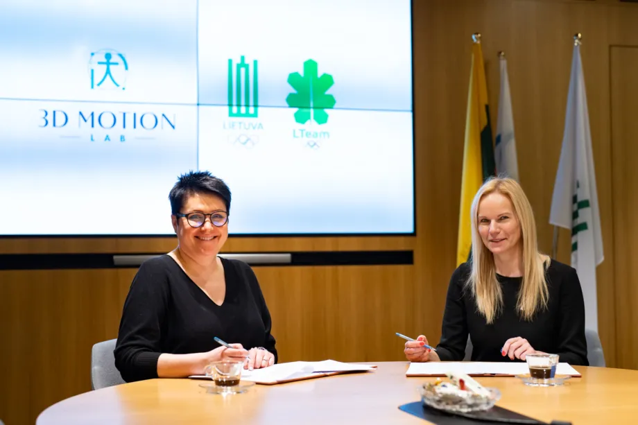 LTOK prezidentė Daina Gudzinevičiūtė ir „3D Motion Lab“ vadovė Rūta Vilemienė (V. Dranginio nuotr.).