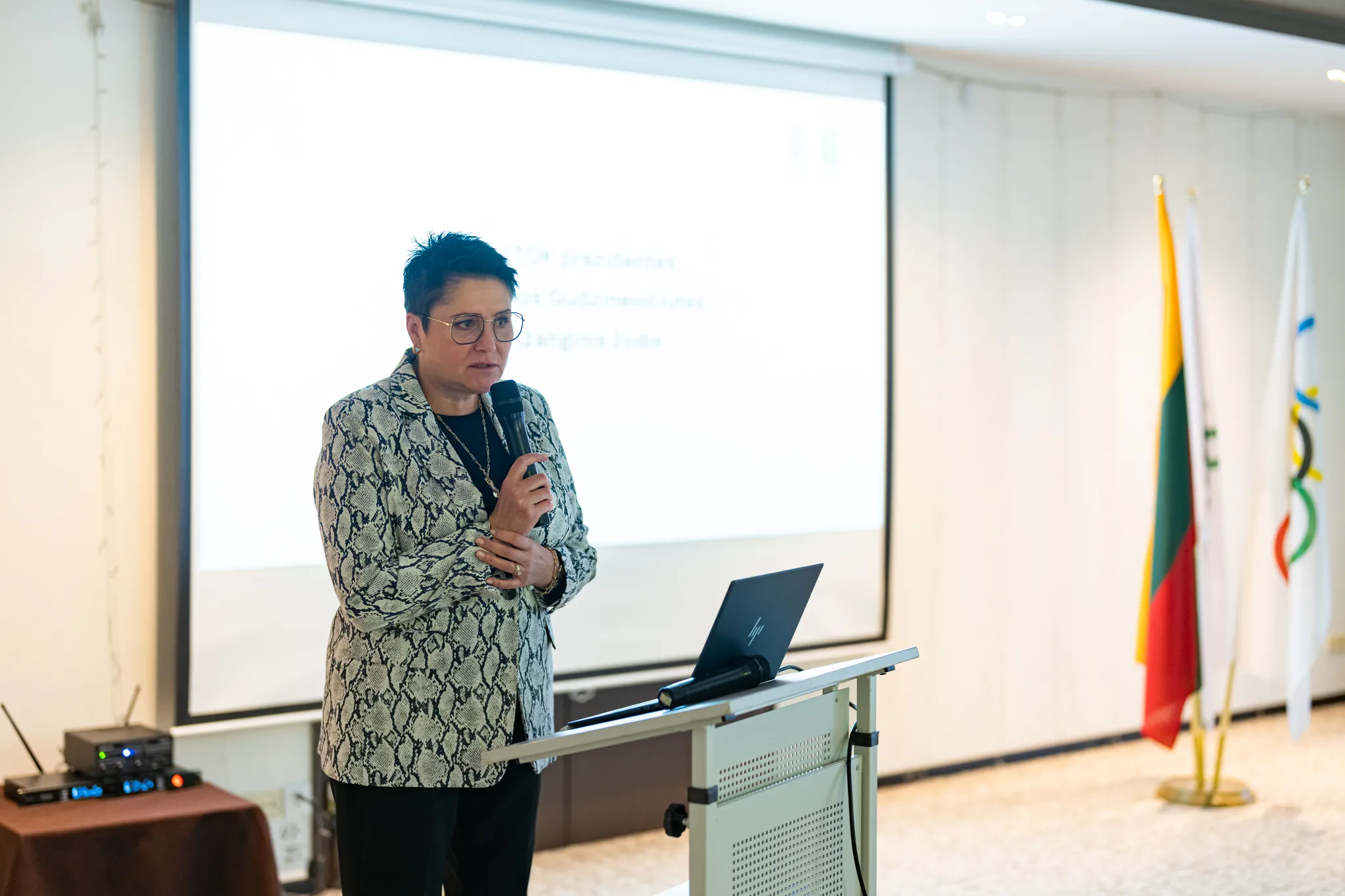 LTOK prezidentė D. Gudzinevičiūtė seminare sporto federacijų vadovams / Vytauto Dranginio / LTOK nuotr.