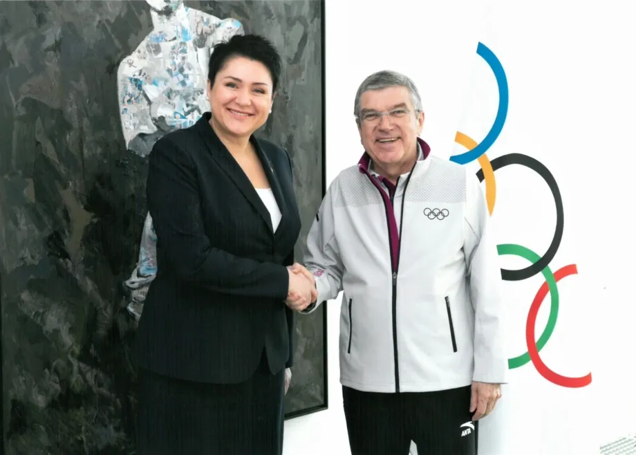 D. Gudzinevičiūtė ir TOK prezidentas Th. Bachas (TOK nuotr.).