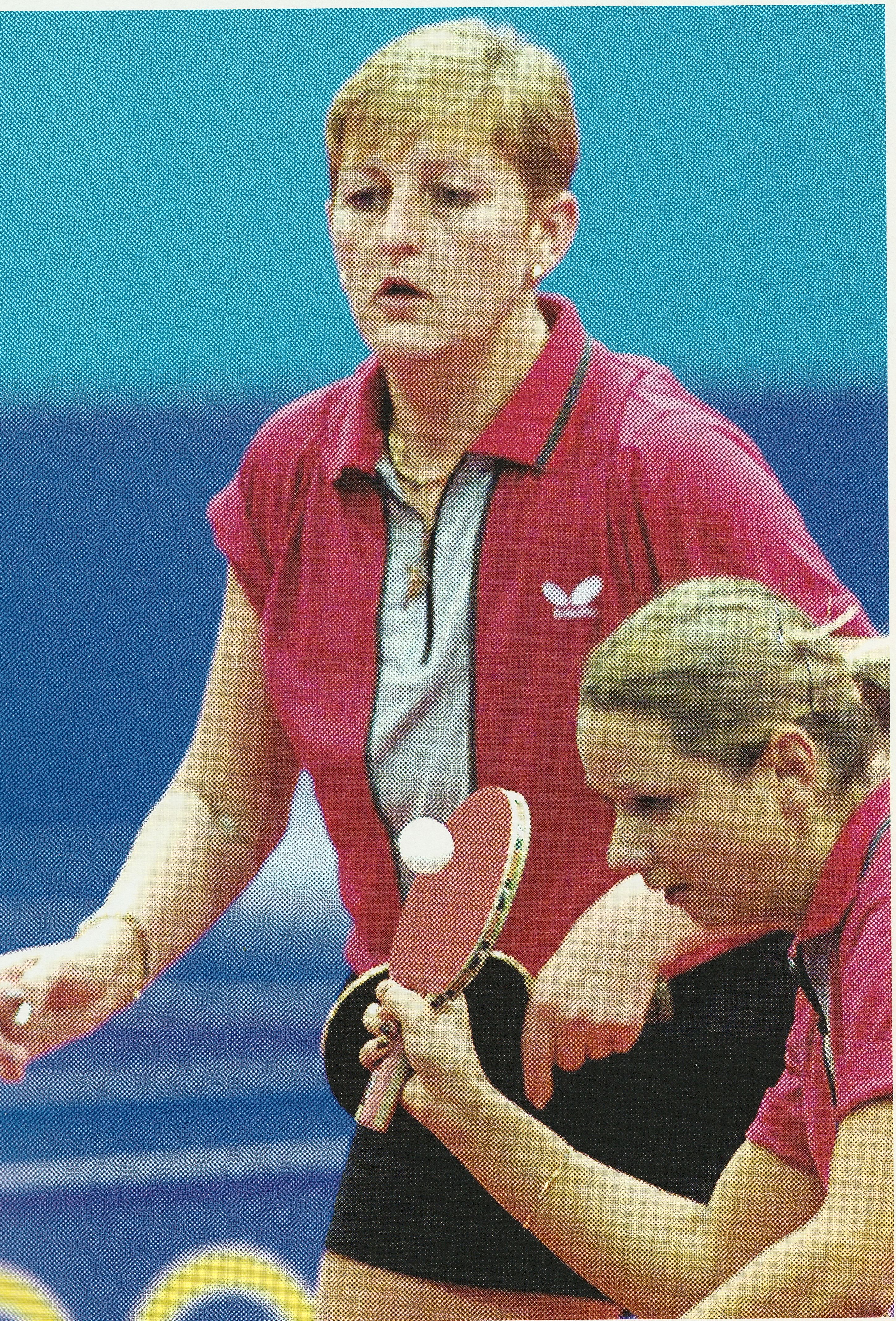 Stalo tenisininkės R.Paškauskienė ir J.Prūsienė Sidnėjaus žaidynėse