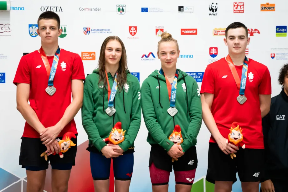 Mišrios estafetės komanda (K. Štreimikio nuotr.)